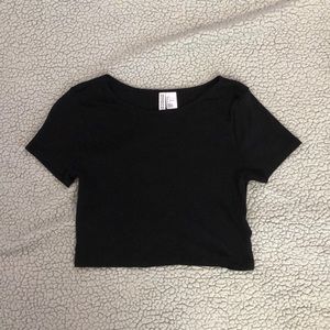 never worn black crop top from h&m